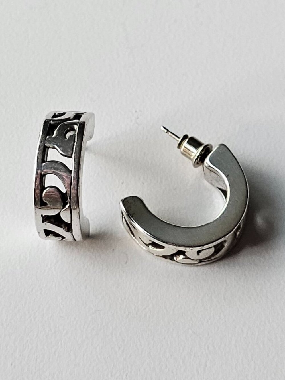Brighton Small Wide Scroll Hoop Earrings
